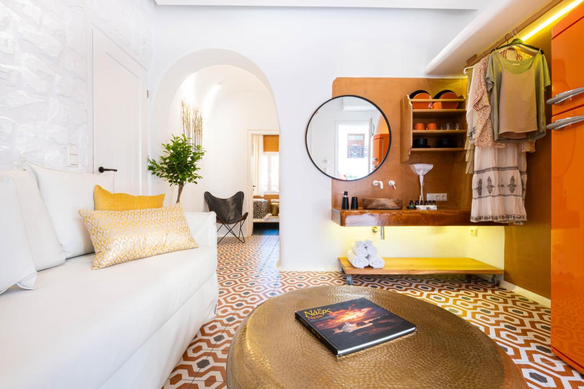 Ammos At Amazeu Suites Naxos Naxos City ภายนอก รูปภาพ